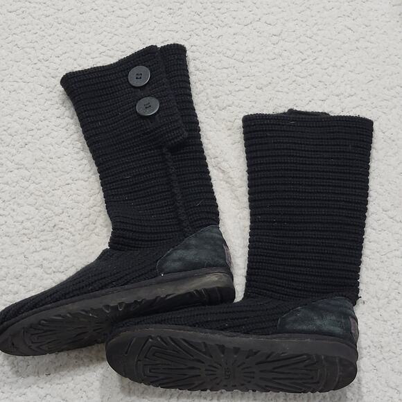 UGG Women's Classic Cardy Button Knitted Tall Pull-On Boots Black 5819 Size 6 - Picture 1 of 5